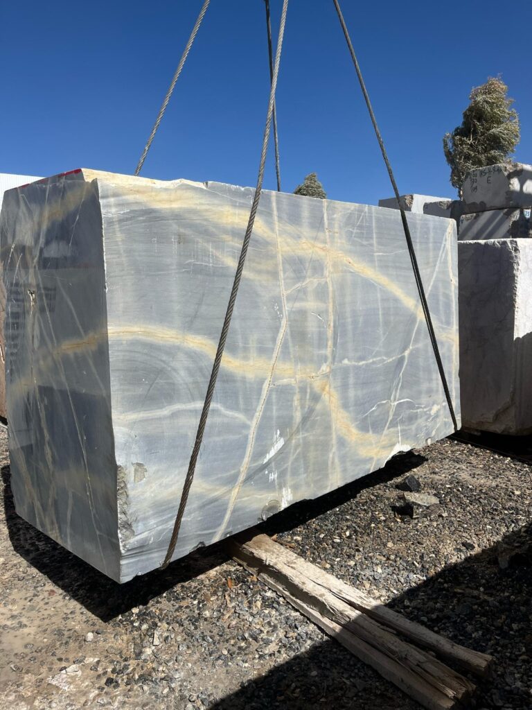 751be08e d113 4974 863b 1af20623bc93